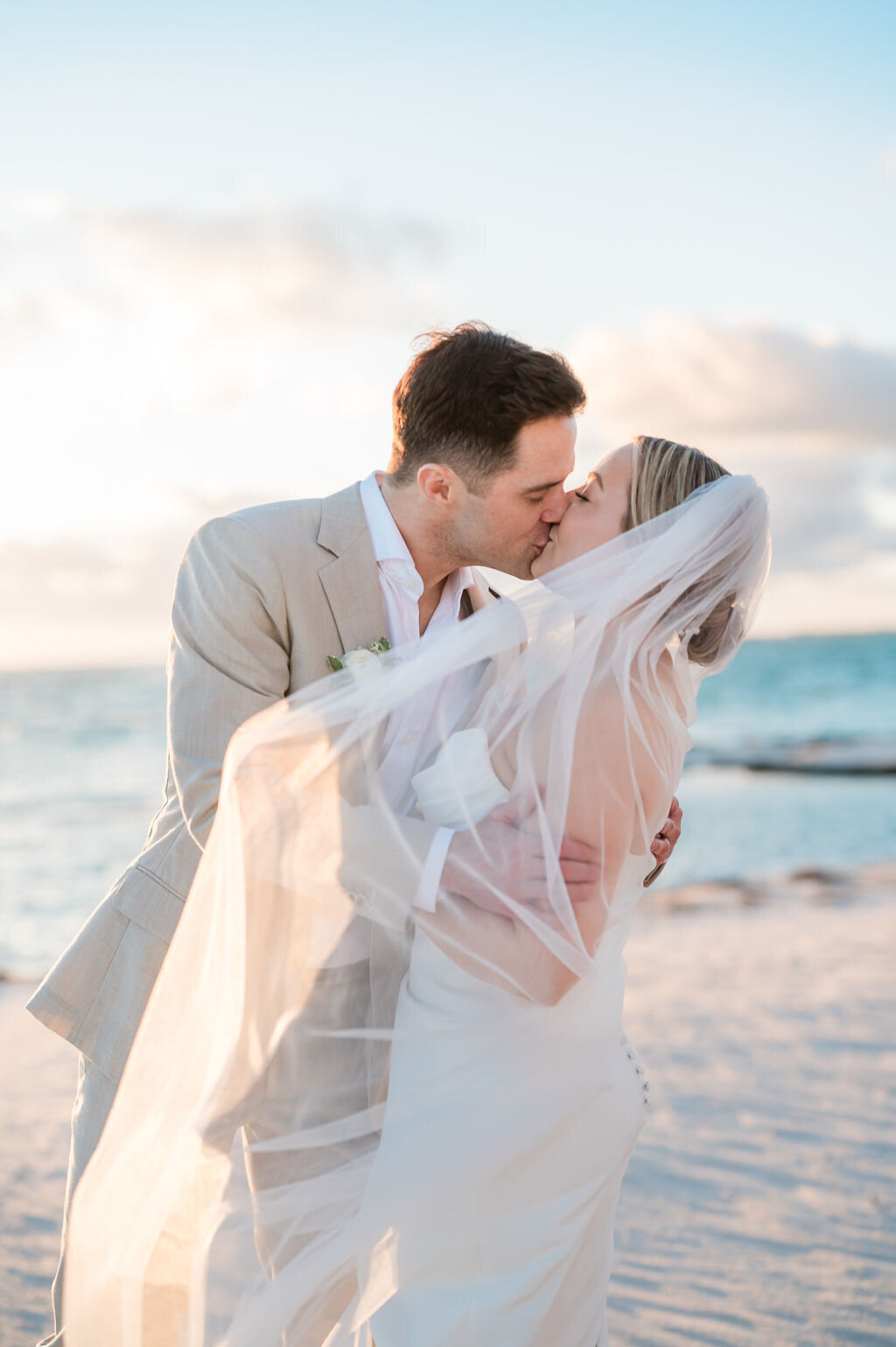 Cassie+DerekLittlePalmIsland-392