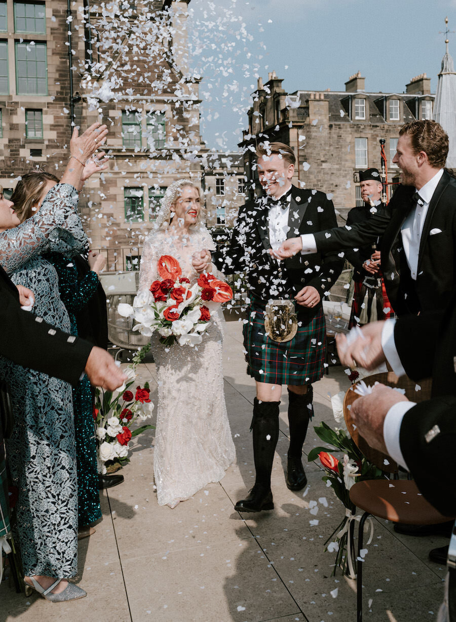 Nicola-Campbell-Timeless-Wedding-Photographer-Scotland-Edinburgh-Prestonfield-House-irgin Hotels-The-Scotsman-Mim&Alistair- 18.jpg