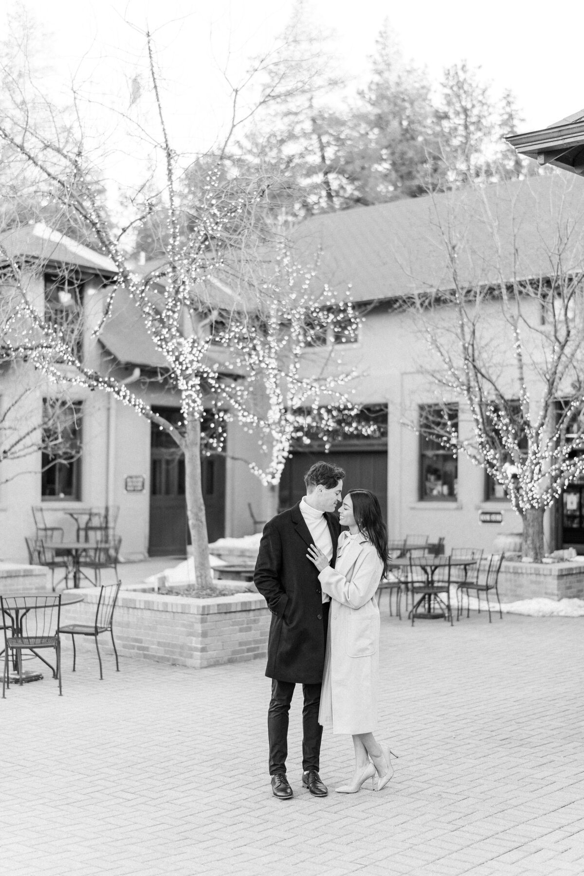 Glen Eyrie Castle Winter Engagment Pictures Colorado Springs Elena Spraguer Photography 0102
