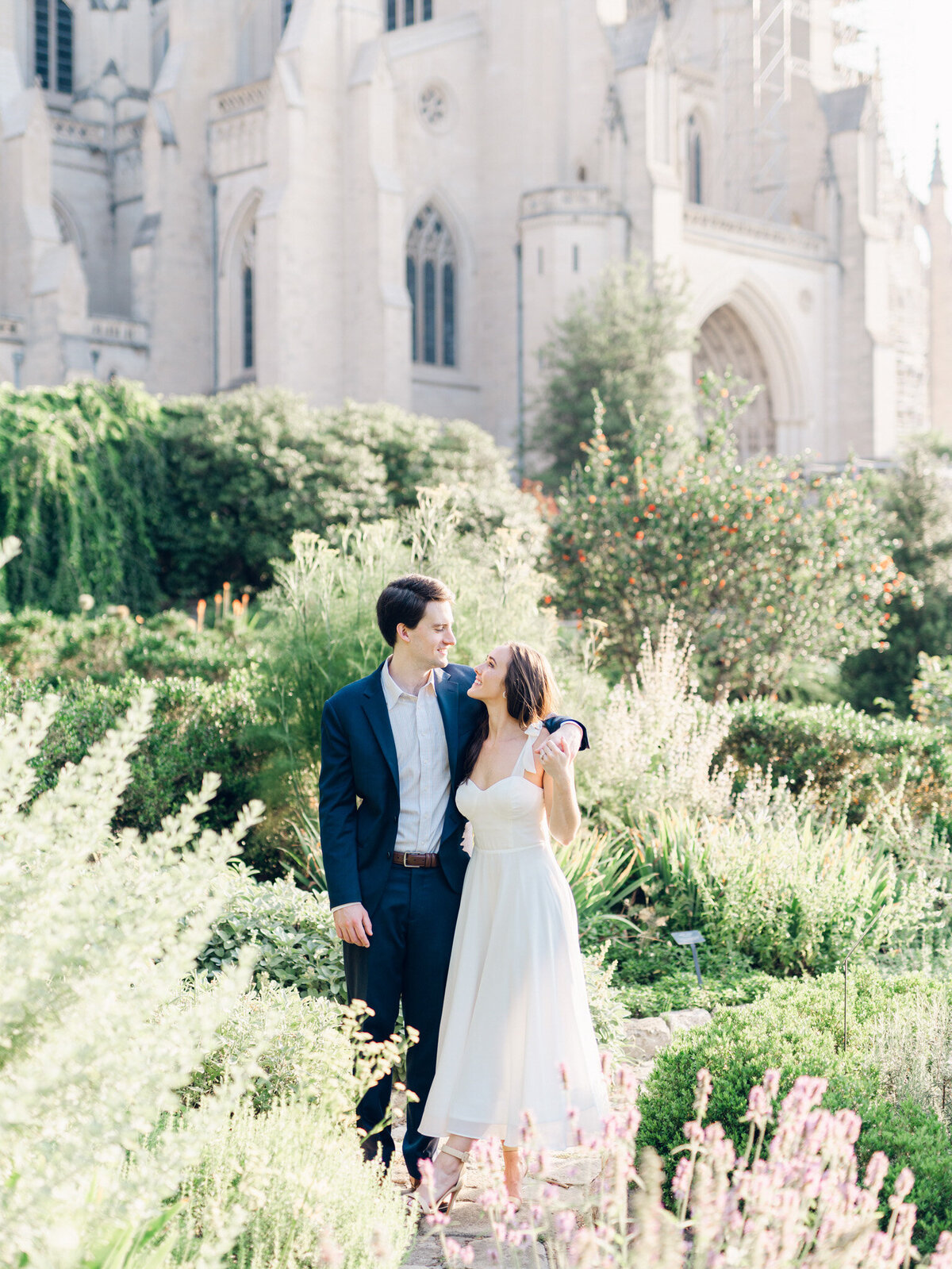 WashingtonNationalCathedral-WashingtonDCWeddingPhotographer-NicoleSimenskyPhotography-14