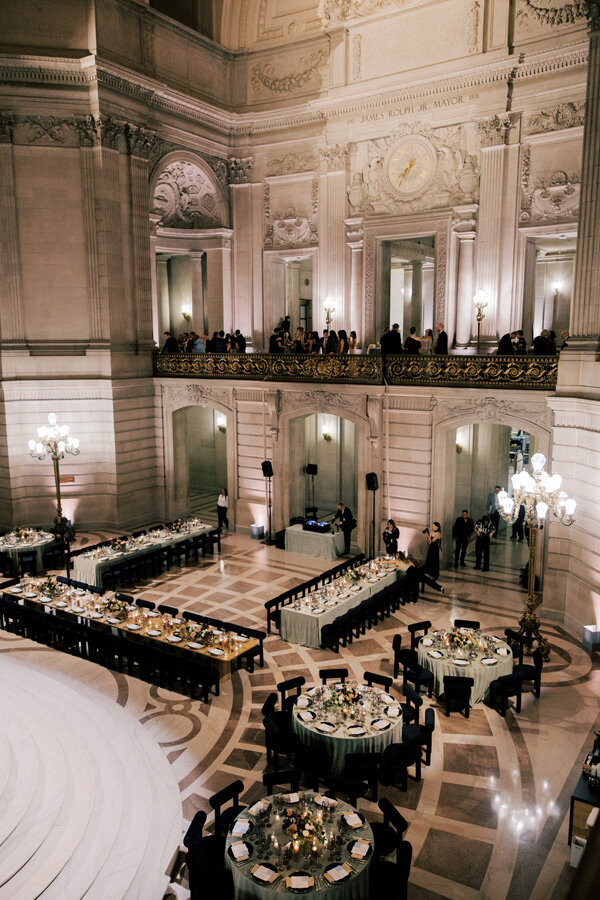 Lauren+Alex_sf_city_hall_086
