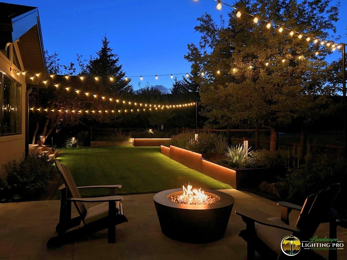 Park-City-Landscape-Lighting-Bistro
