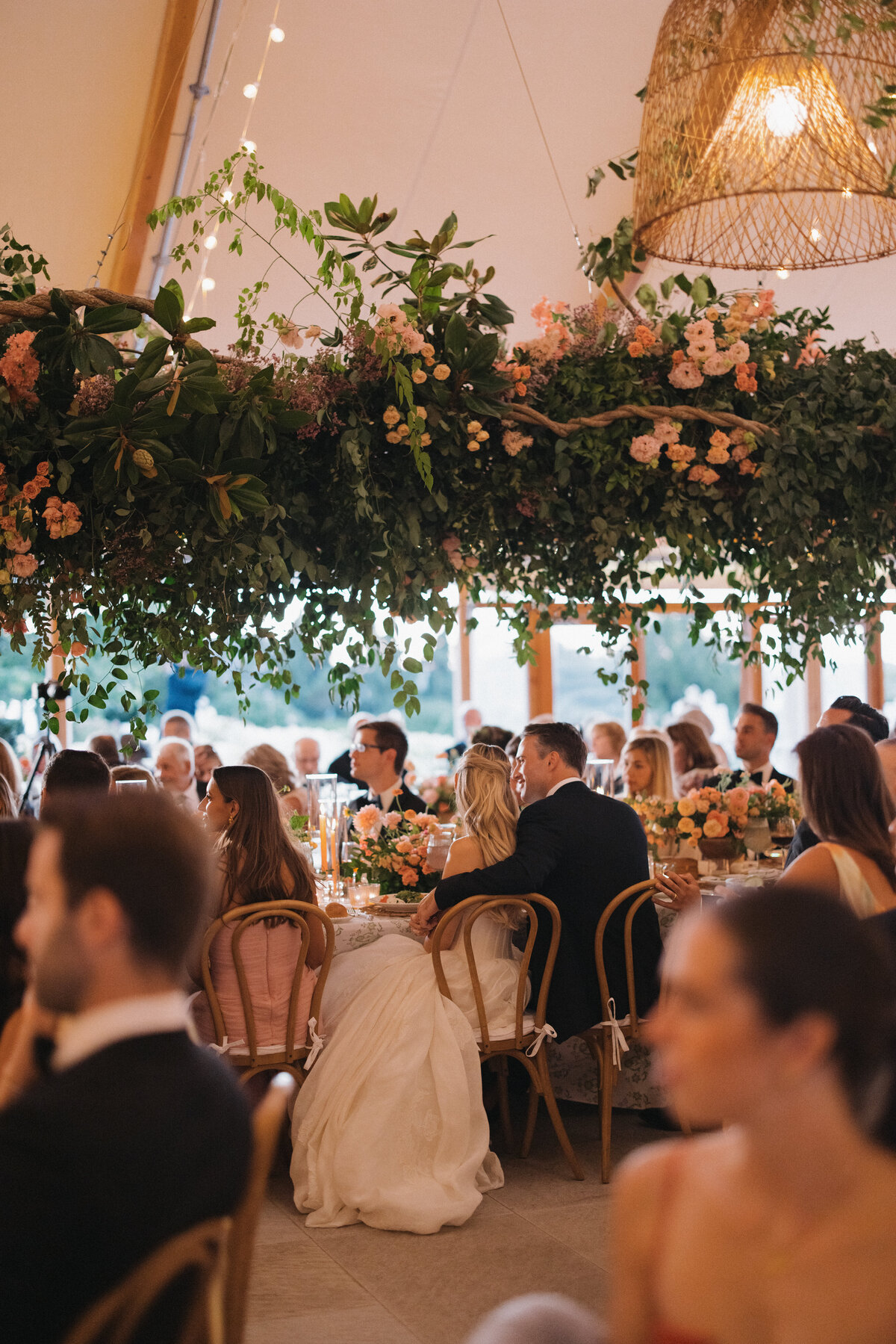 250830JENMAT_adv0258