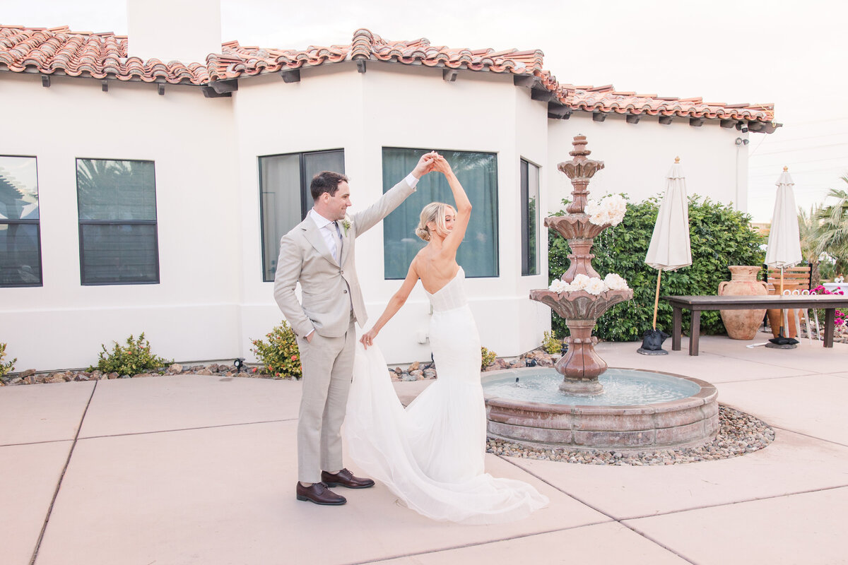 The Estate at Via Las Palmas Palm Springs Light and airy spring wedding southern california wedding venue luxury photography-277