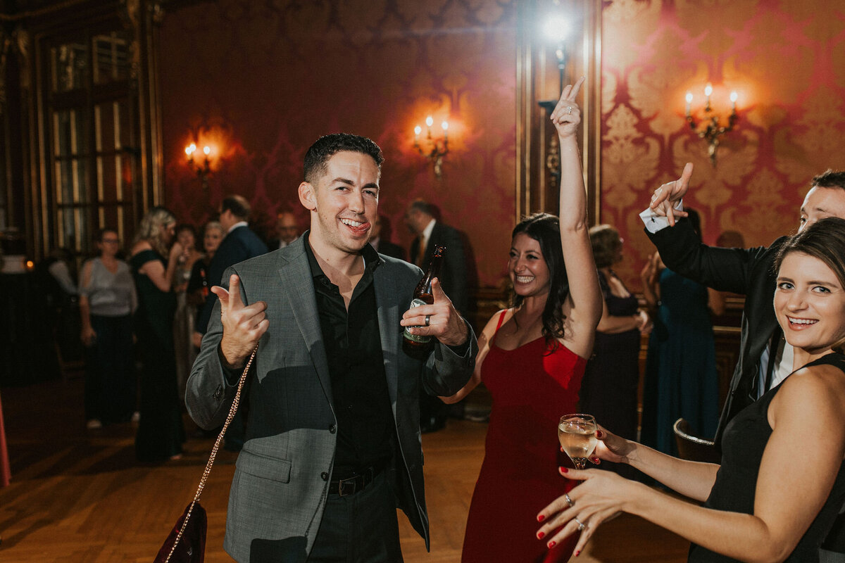 WELLING-FLORES.Wedding.EngineersClub-rcptn-174