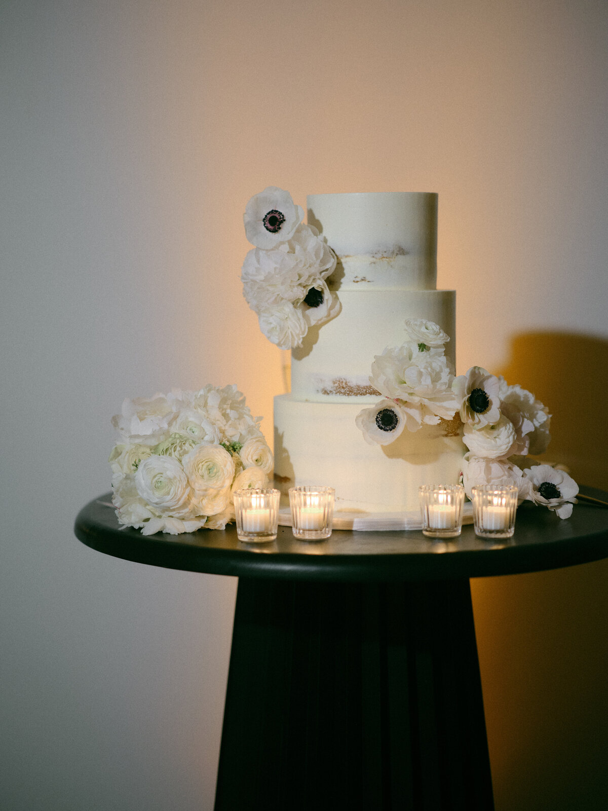 231202CAMEDD_adv0173