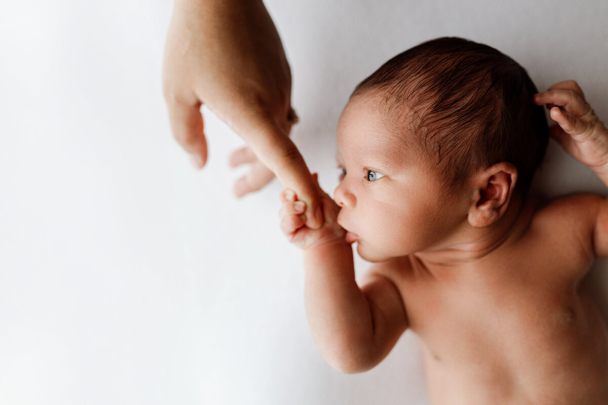 anchorage-newborn-photographer-8