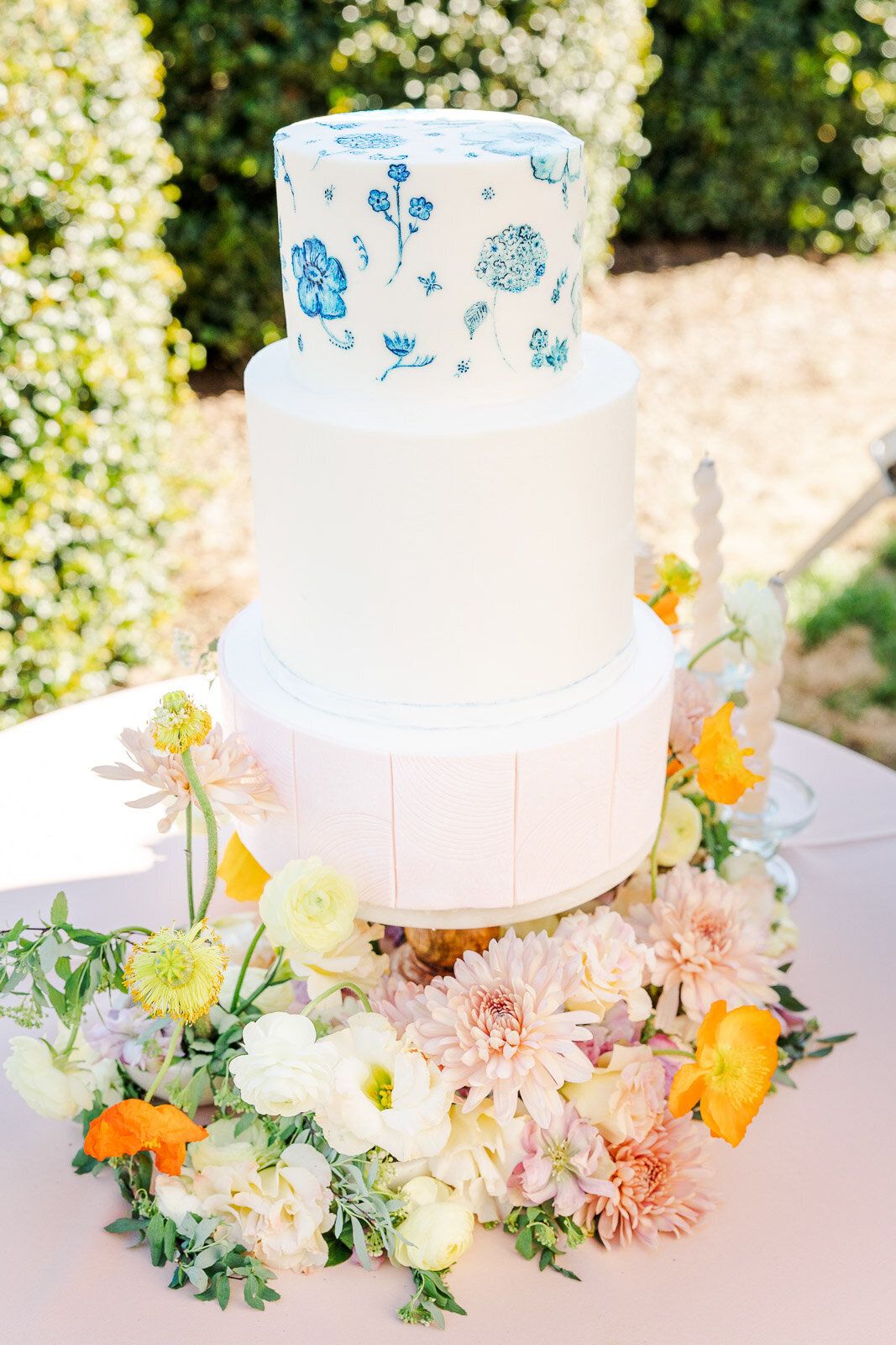 Milwaukee based photographer, Georgia wedding, walnut hill farm, destination photographer, destination wedding photographer, Meredith Mutza Photography, wedding day, georgia wedding, bride and groom, appalachian mountain wedding, mountain wedding
