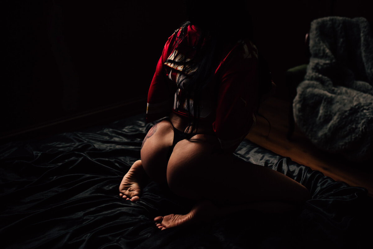 lindsey-m-boudoir-ottawa-792
