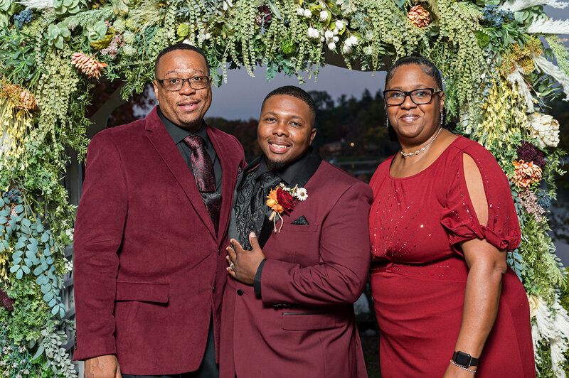 Detroit Wedding Photographer Victoria Wedding Chapel-198