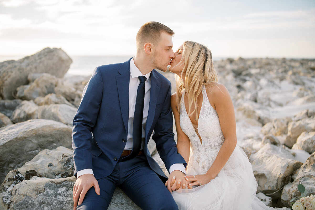 mirandarosephoto-clearwaterbeach-elopement-chantillychiccelebrations-7