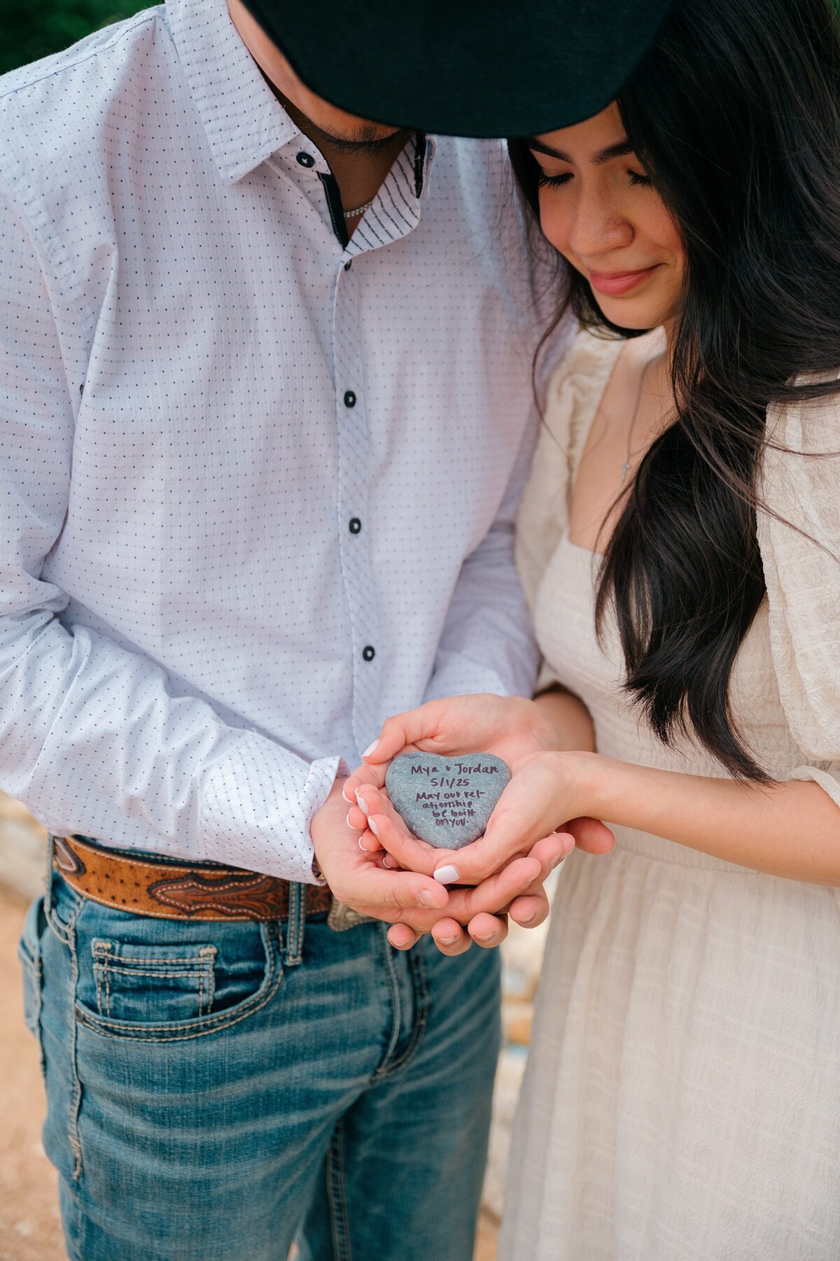 Monica Isabel Photography captures proposals in the Texas Hill Country 