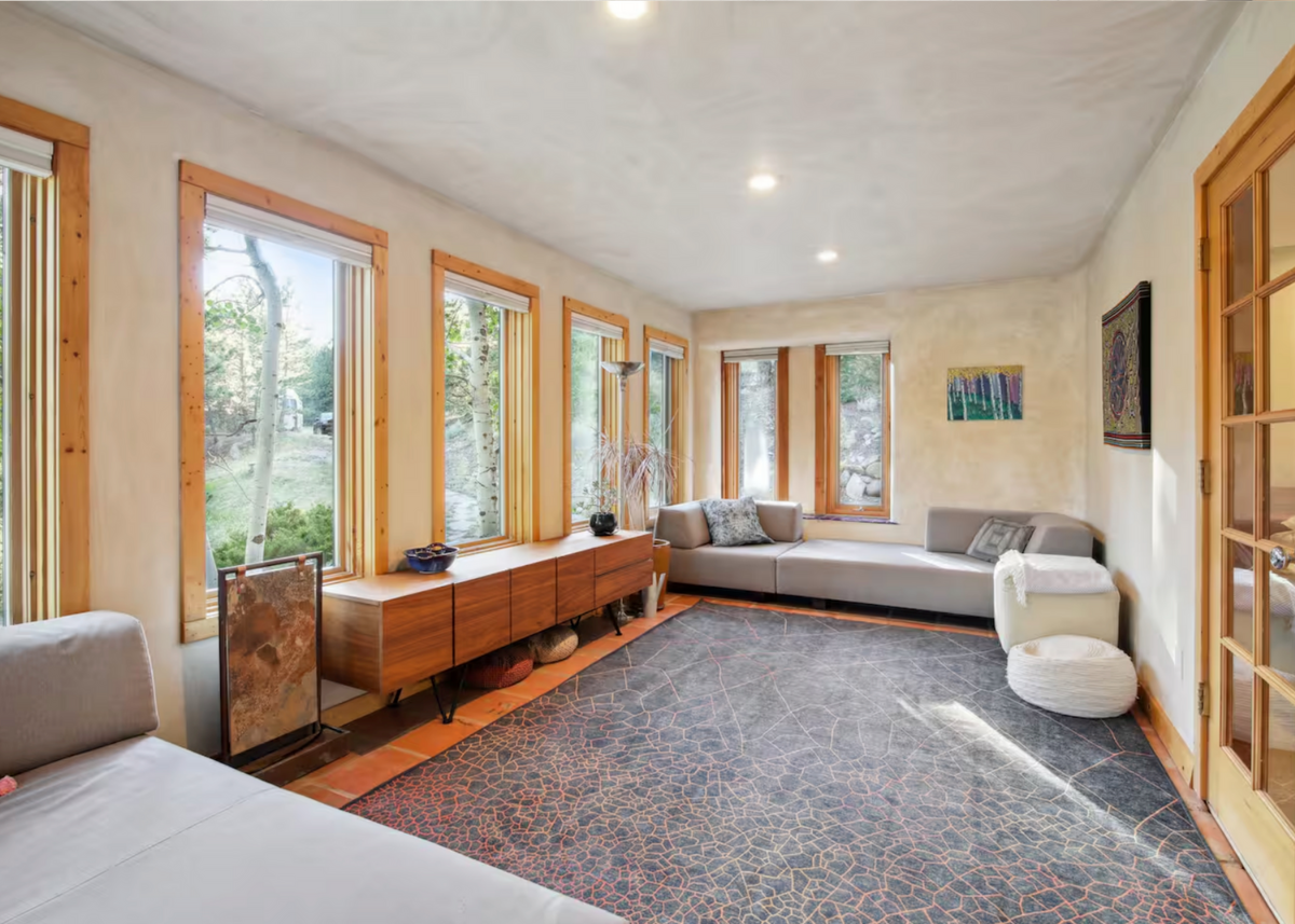BOULDER HOUSE 10