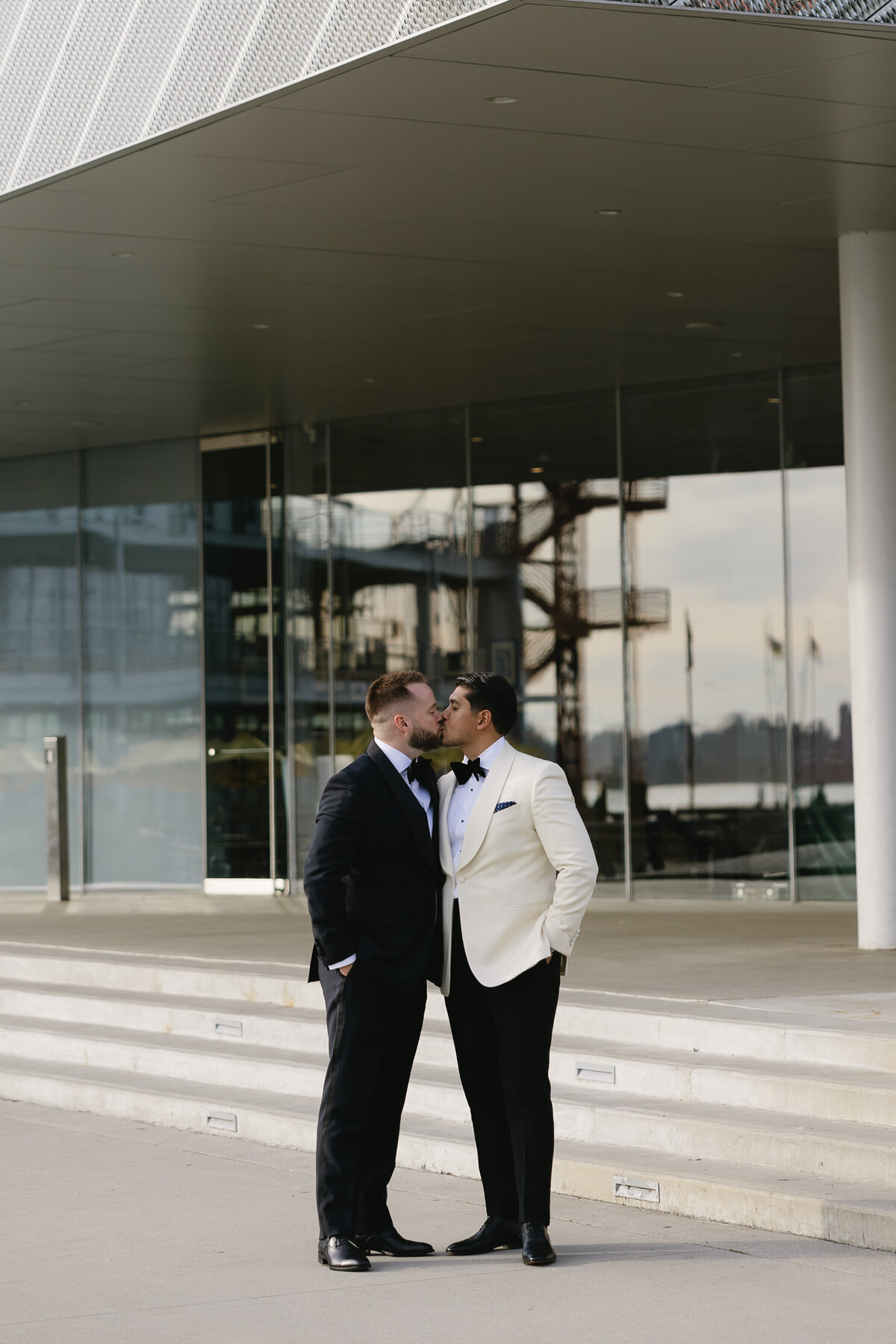 kathryn-mclaren-photo-the-polygon-vancovuer-queer-wedding-260