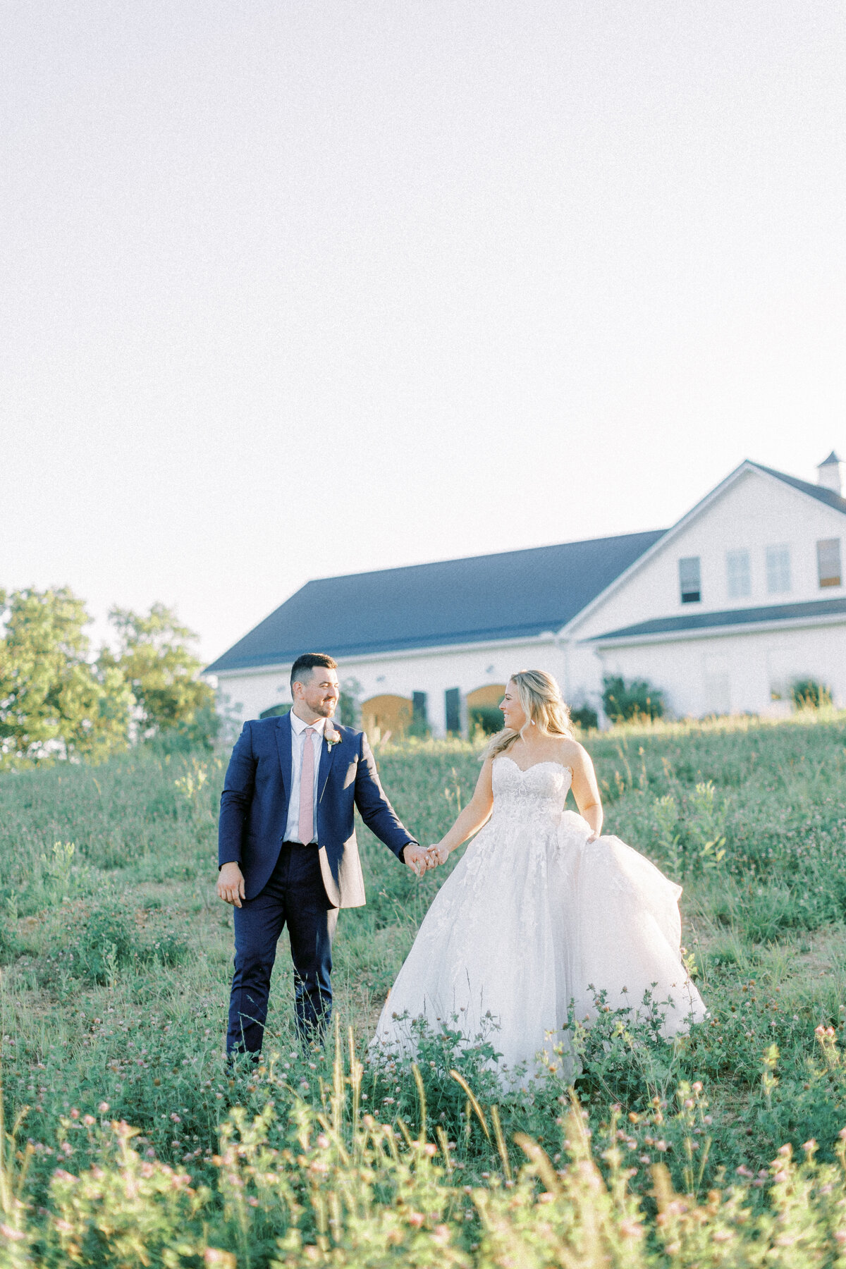 magnolia-hill-farm-ohio-wedding-laura-bill-hayley-moore-photography-472