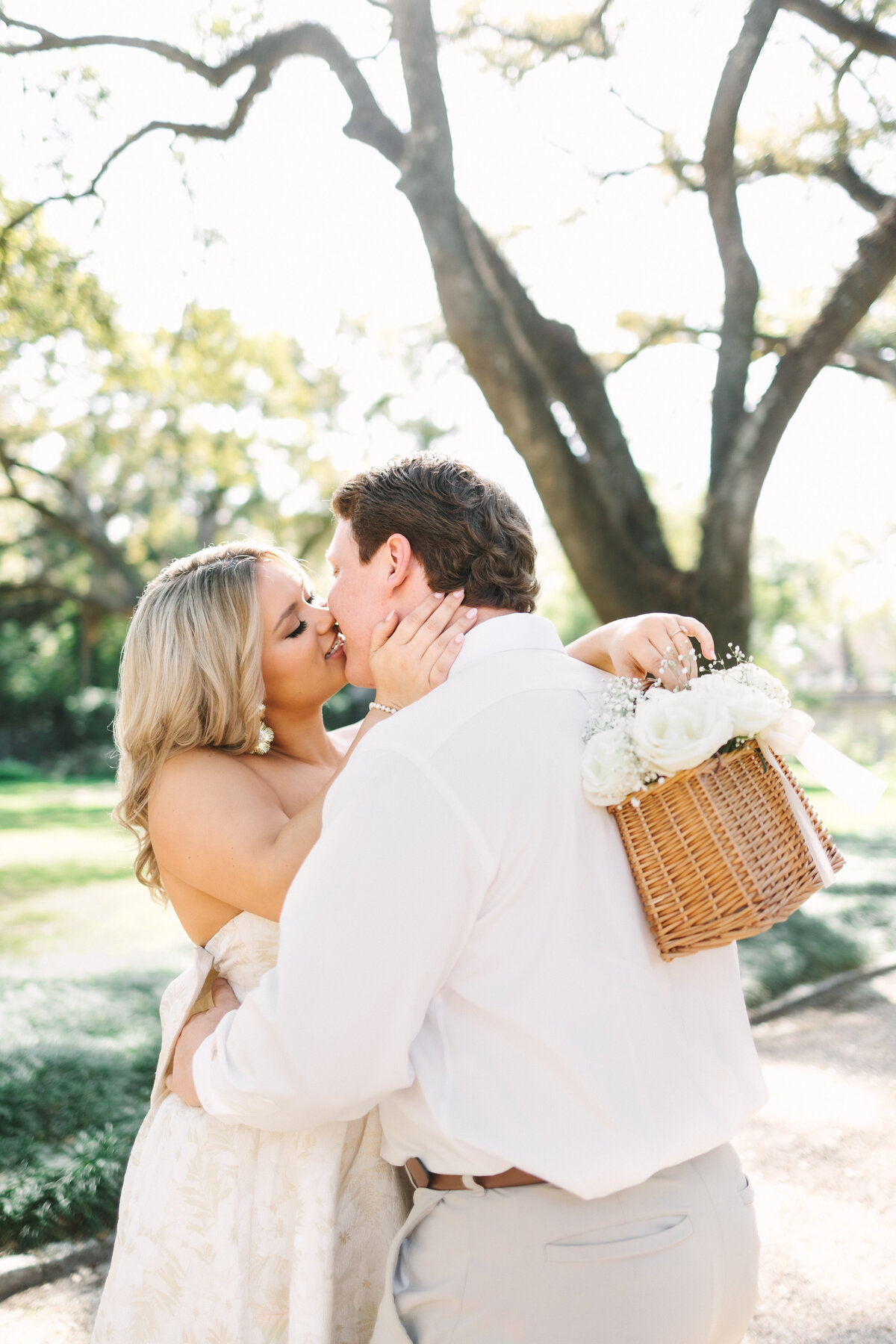 New Orleans Engagement Photographer Longue Vue House and Gardens