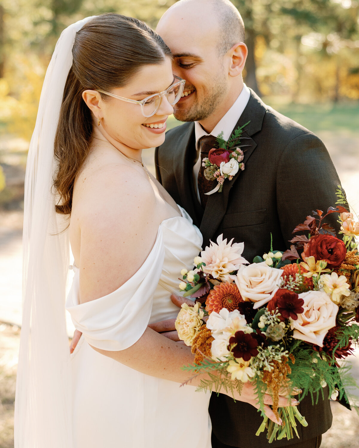 freestone_inn_mazama_washington_fall_wedding_photographer_05
