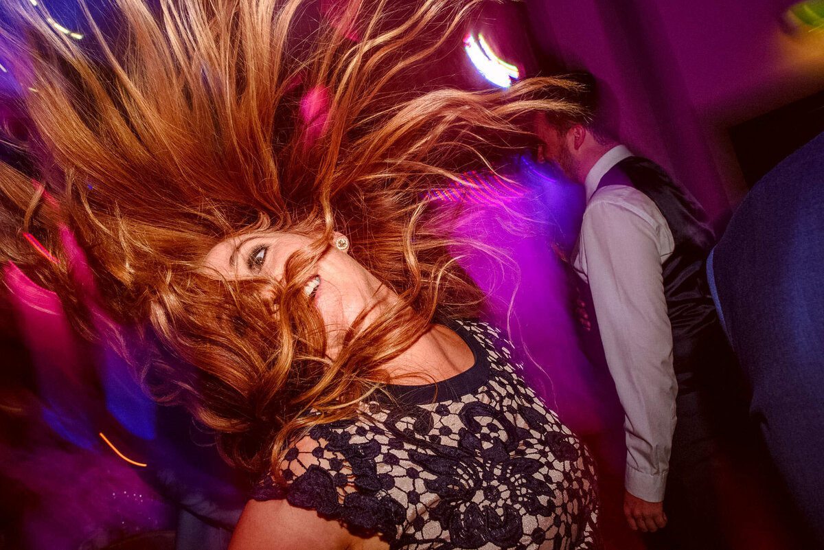 181 wedding-guest-dancing-belfast