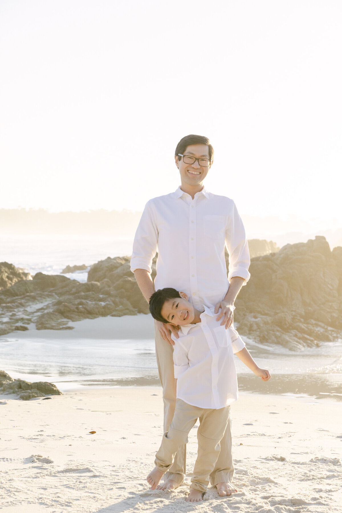 PERRUCCIPHOTO_PEBBLE_BEACH_FAMILY_MATERNITY_SESSION_10