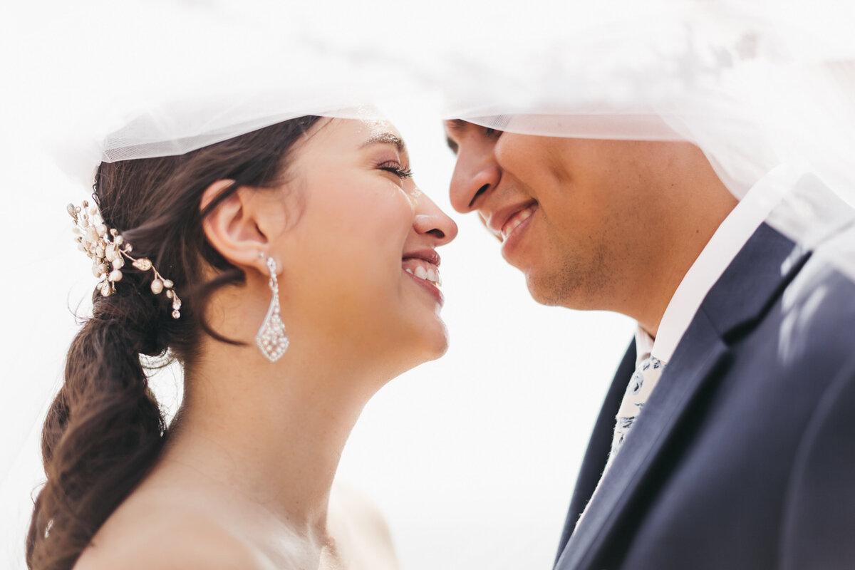wedding-san-diego-balboa-park-bride-groom-veil--14