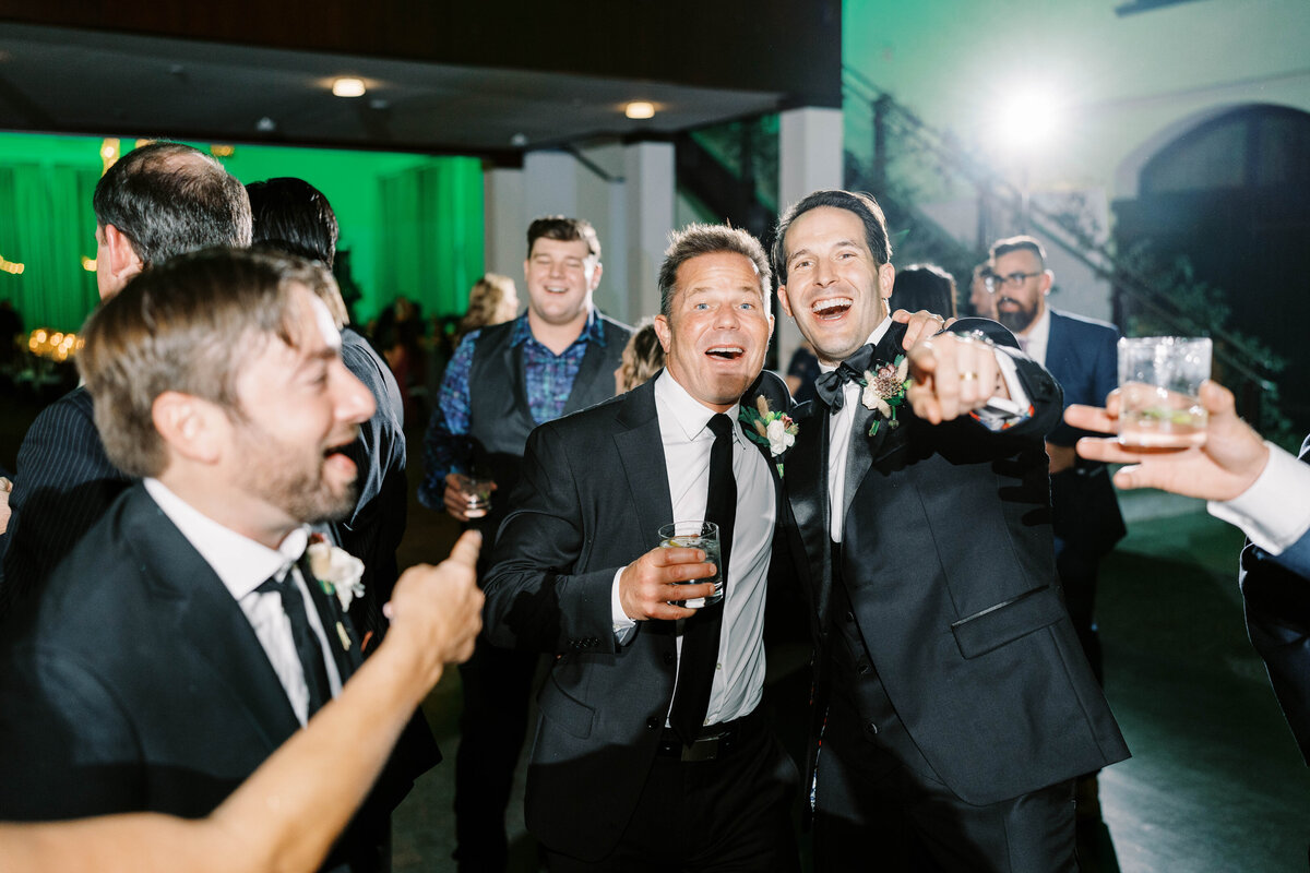 Phoenixville-Foundry-Romantic-Fall-Wedding-Photographer-Reception-Party-Photos_173