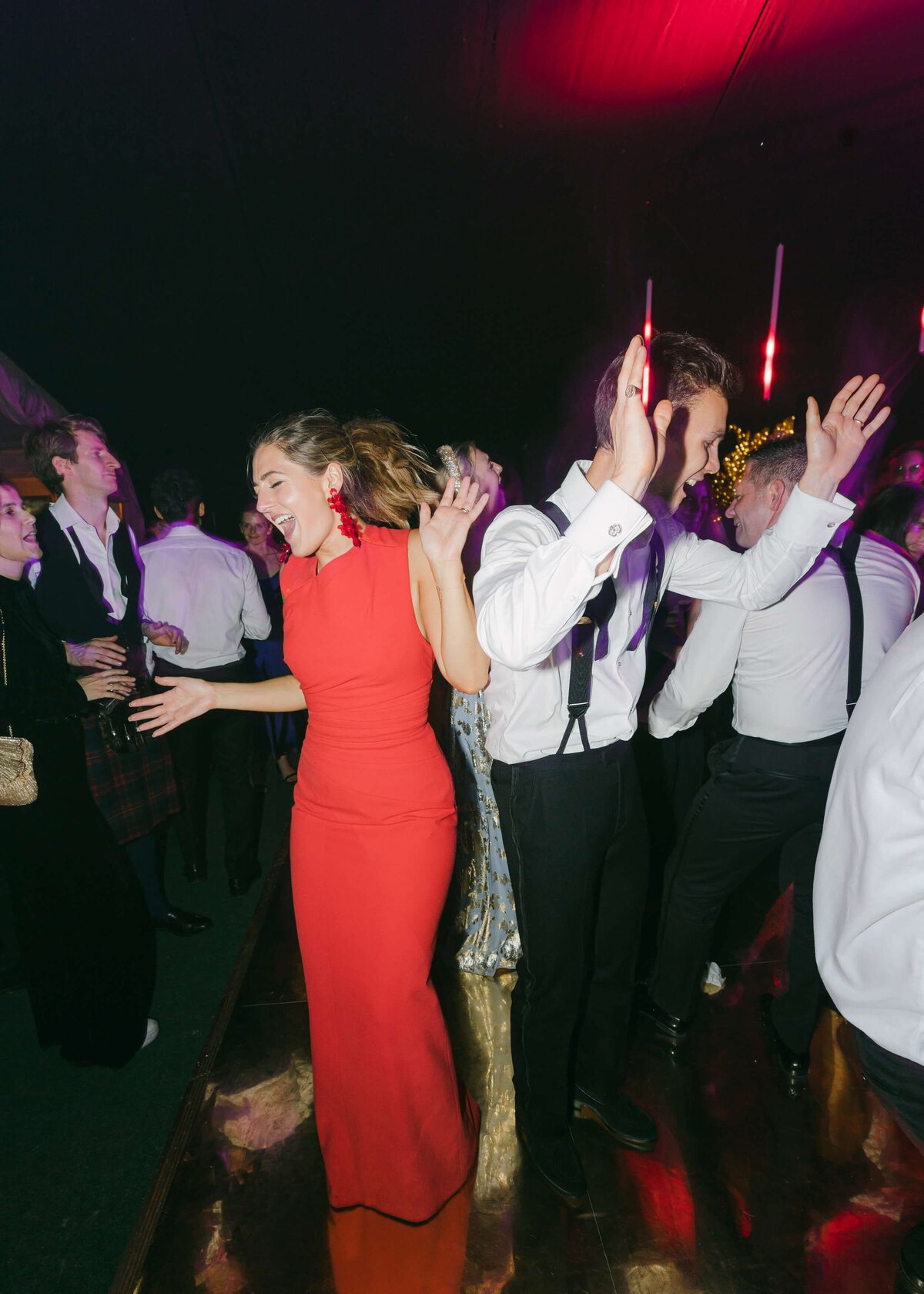 chloe-winstanley-wedding-oxford-gsp-dancing-couple