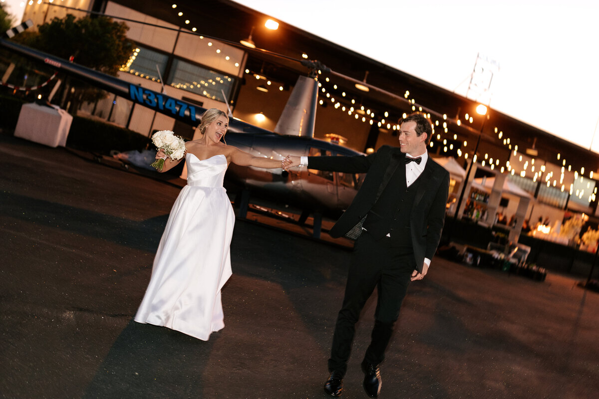 hangar-21-wedding-kellie-brian-laurenkovacikphotography-584