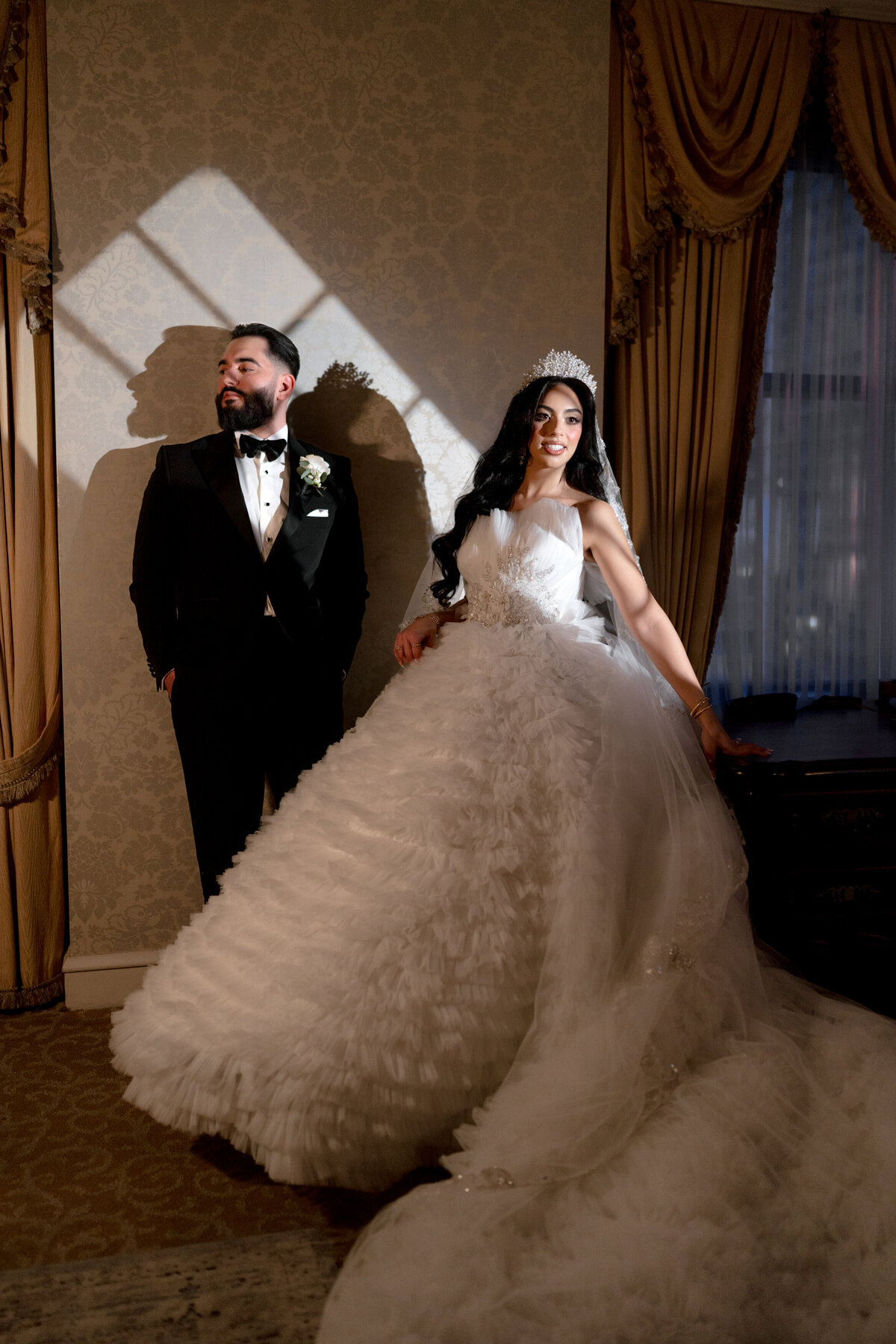 Berlez-Aspen-Avenue-Chicago-Wedding-Photographer-Windy-City-Wedding-Dance-Fulton-West-Event-Christmas-Session-19
