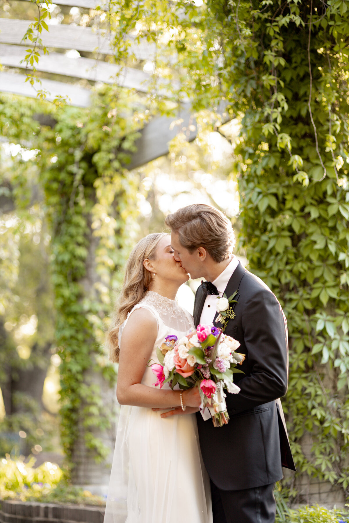 elliepacephoto-lindaaaron-married-0675