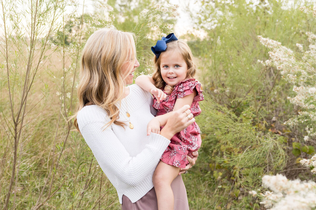 austin-family-photographer-outdoor-session (28)