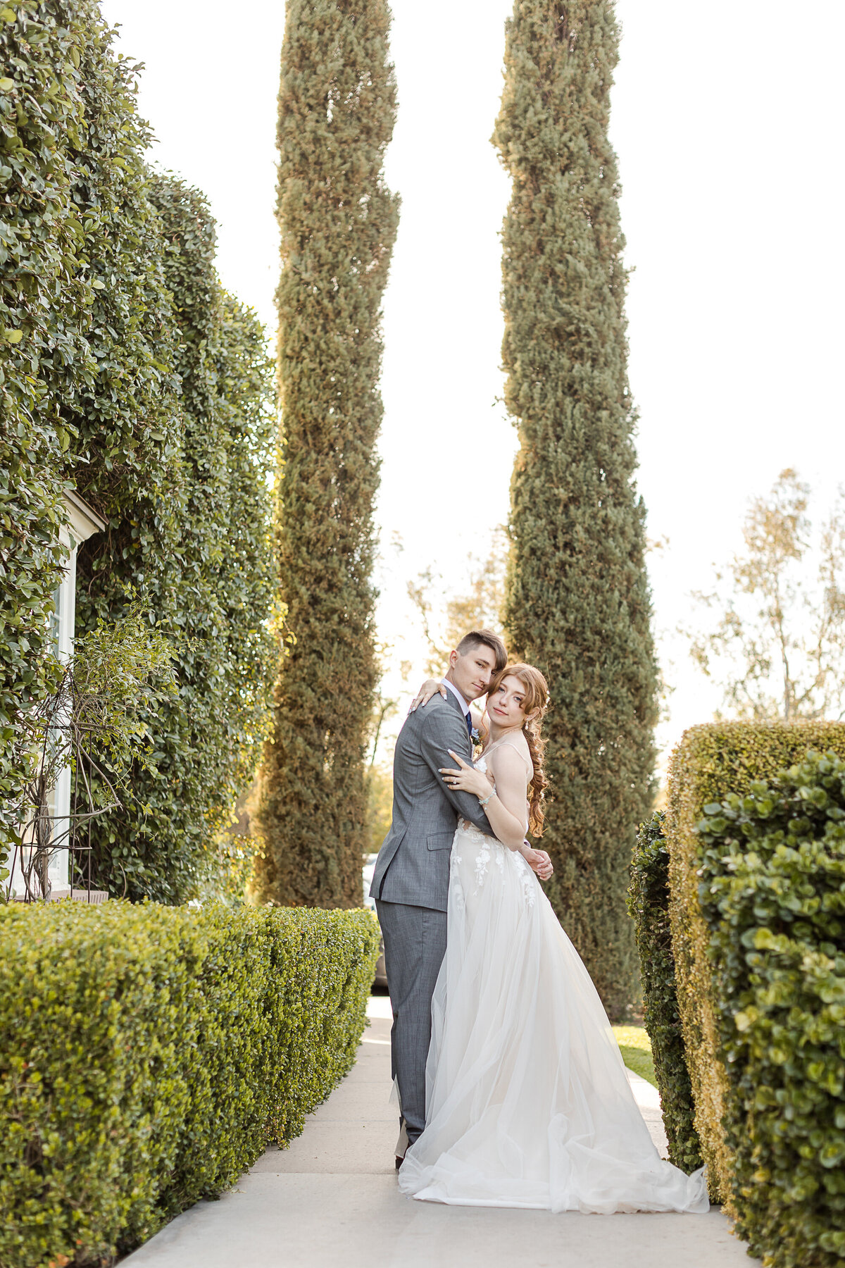 Affordable-Wedding-Photographer-Pink-Pineapple-Studio-Stonebridge-Manor-2721