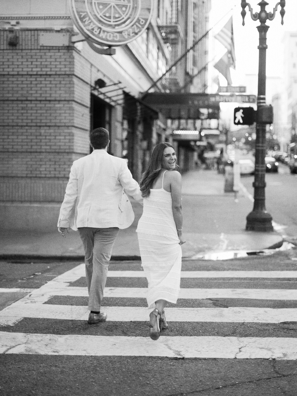 downtown-portland-urban-engagement-session-photos-by-the-tenneys-photography-06