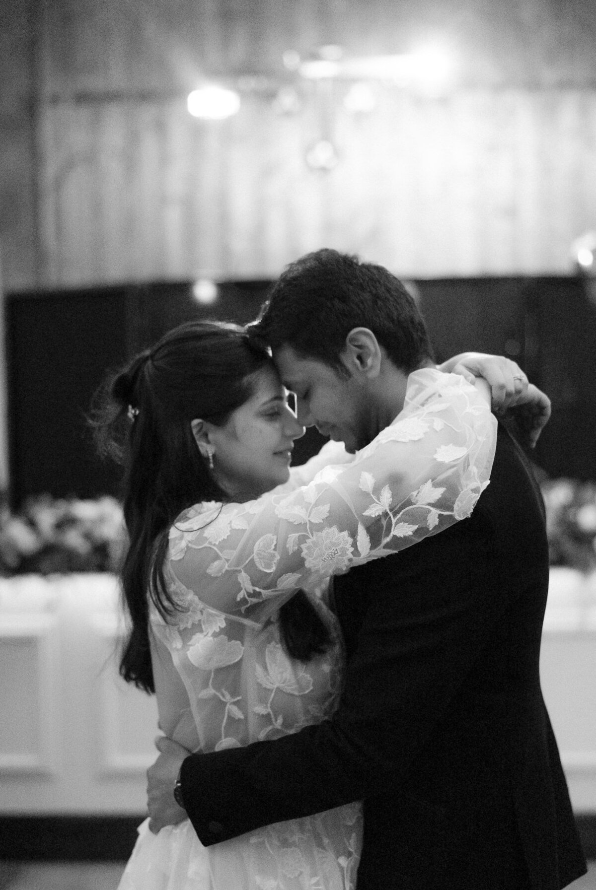 Modern_Chic_Chateau_Valouze_Destination_Wedding_Photographer-216