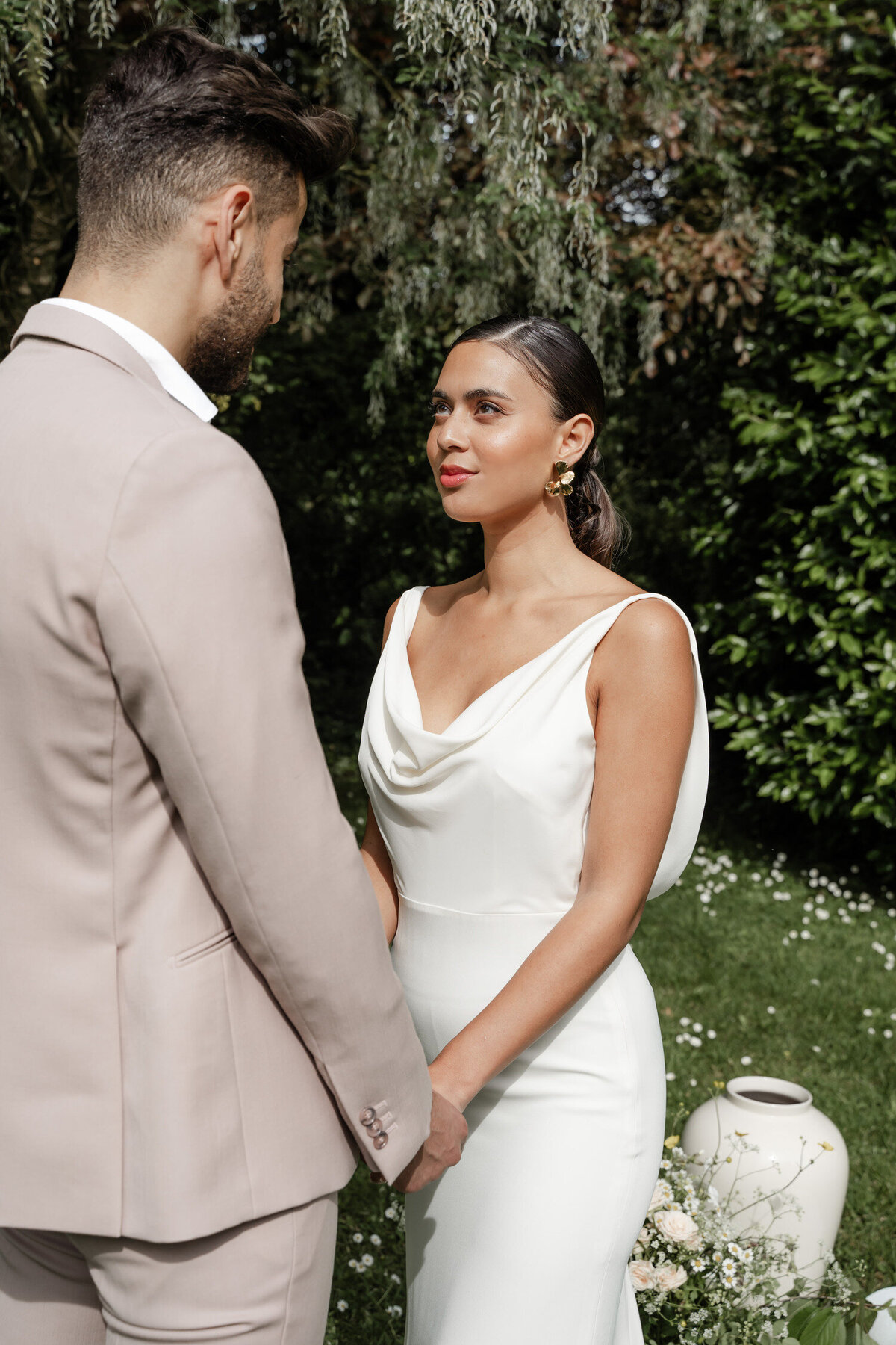 Wedding-Garden-Party-in-Normandy-Lea-Evrevin-Photographer-113