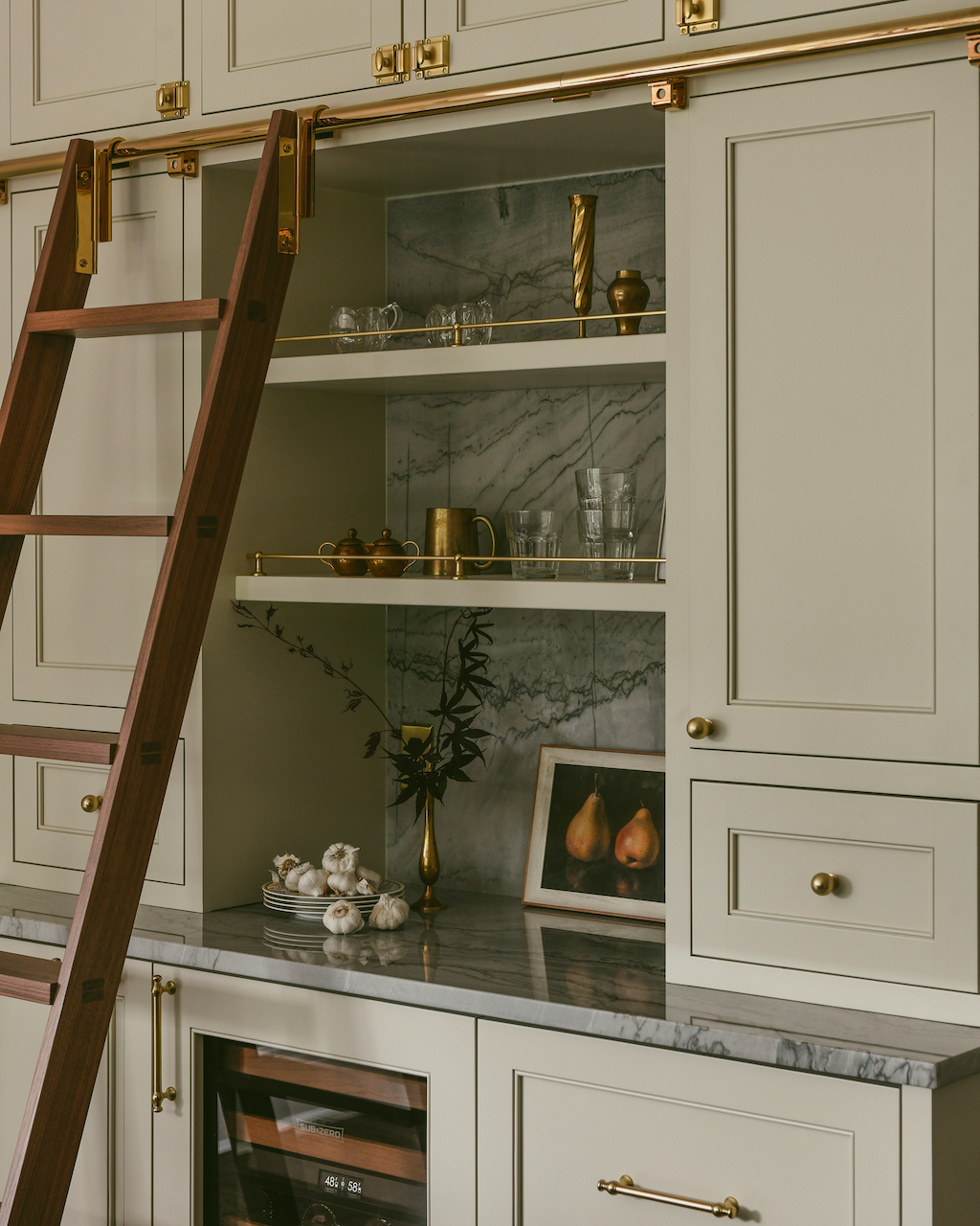 8E02F269-7B84-4C24-8C96-1C1FCC536D34