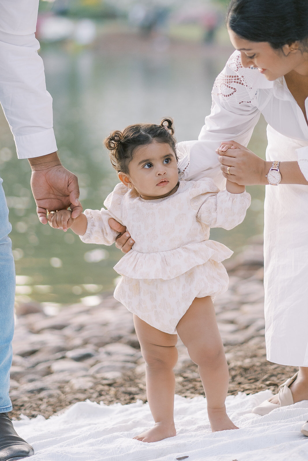 brisbane-photographer-family-photoshoot.jpg