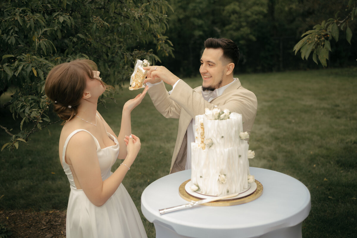 KyryloAnastasiiaMP-102