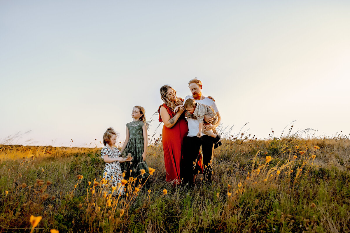 Intimate Family Session | Burleson, Texas Family and Newborn Photographer