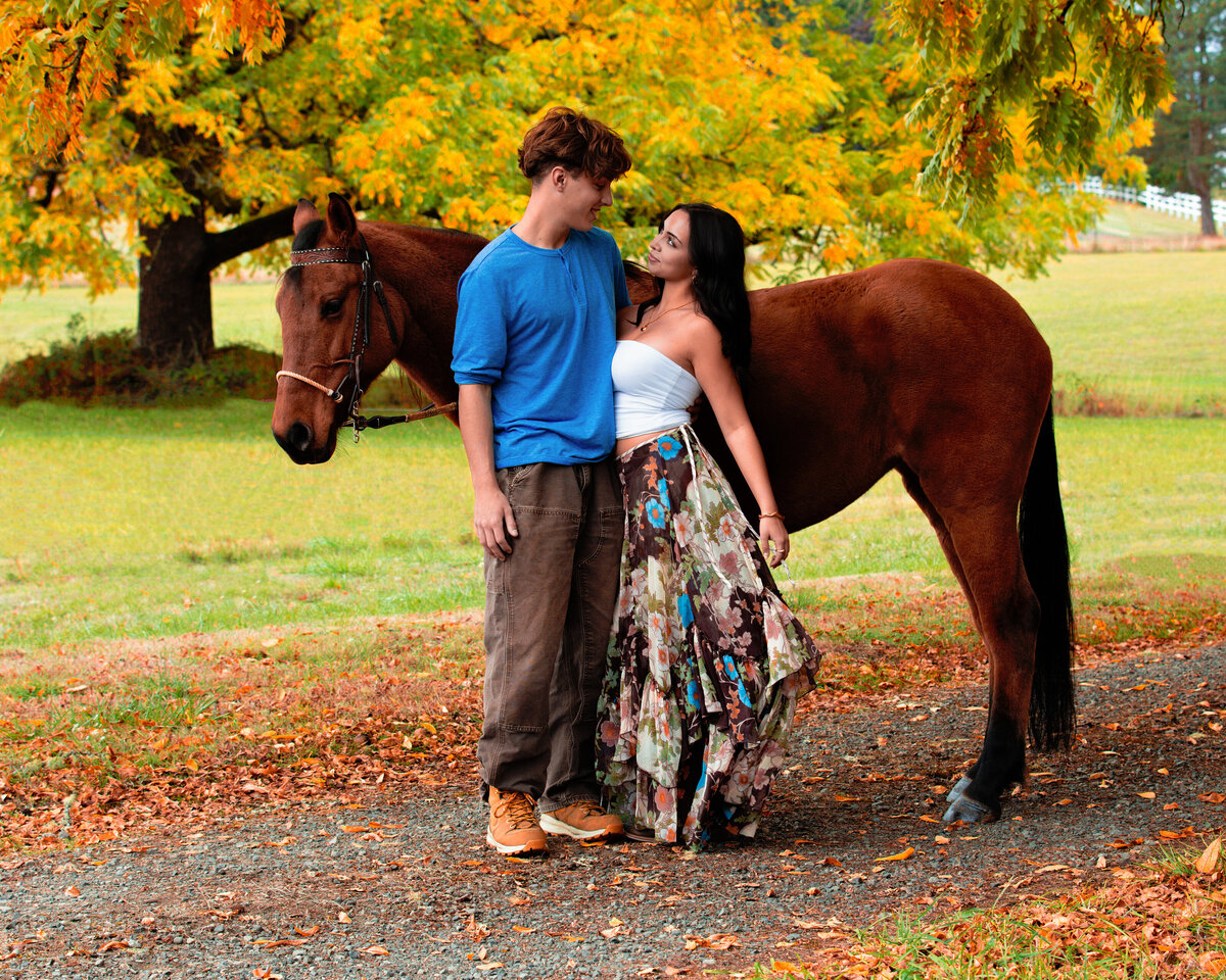 Snoqualmie-Valley-Senior-Portraits-(17 of 22)
