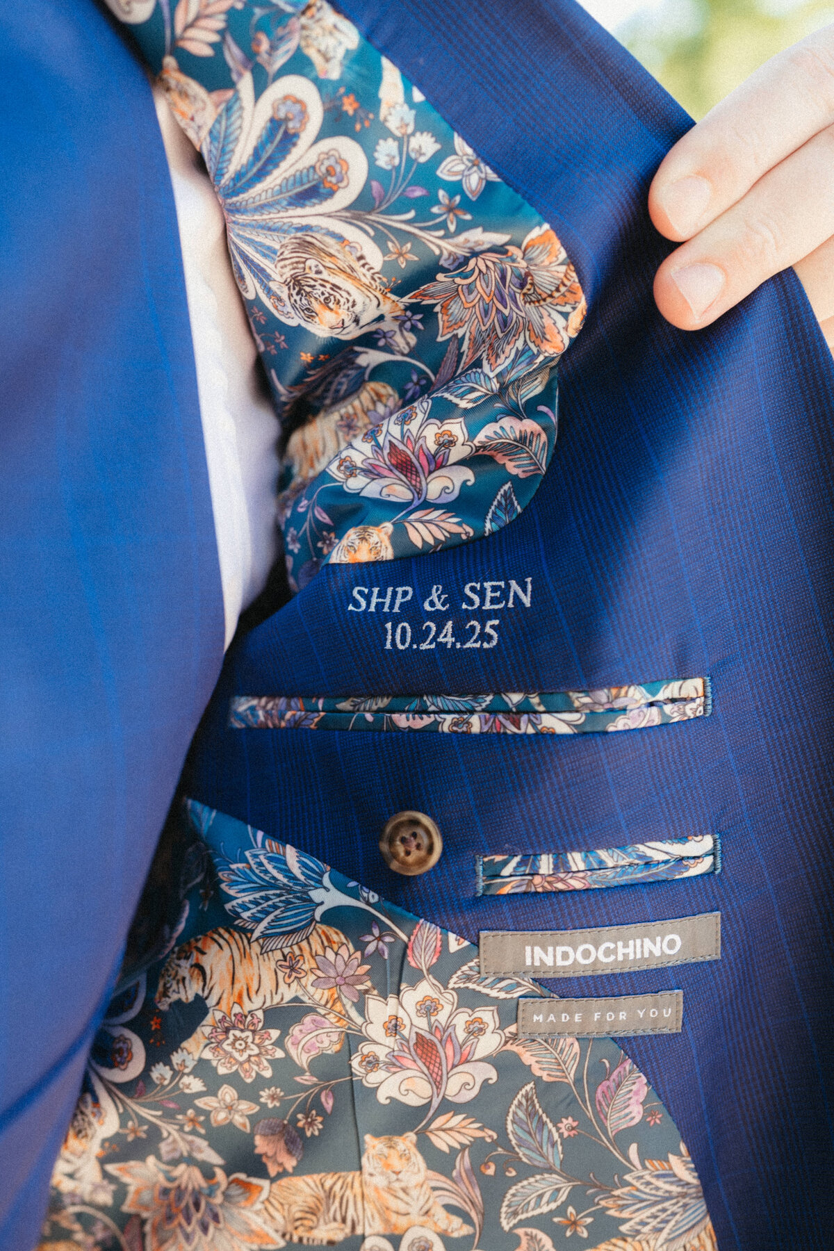 Sarah & Steven Wedding Sneak Peeks-35