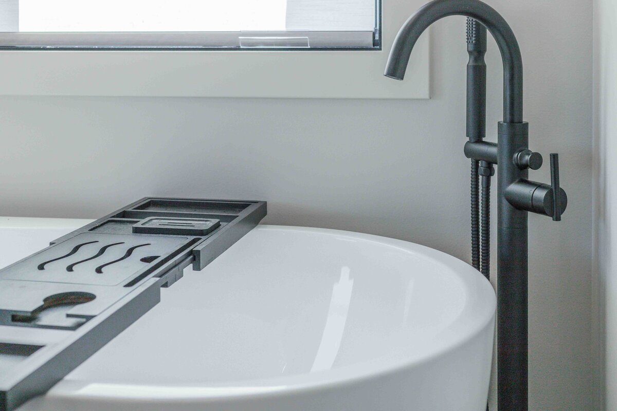 bathtub