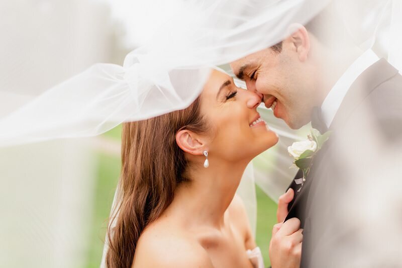 Classic Wedding at City Church of Evansville with Reception at ECC182