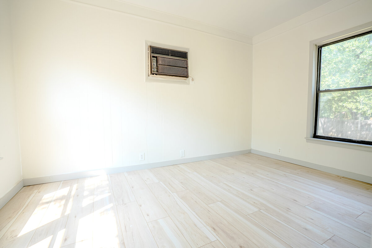 bedroom-Gainesville-tx-house-for-sale