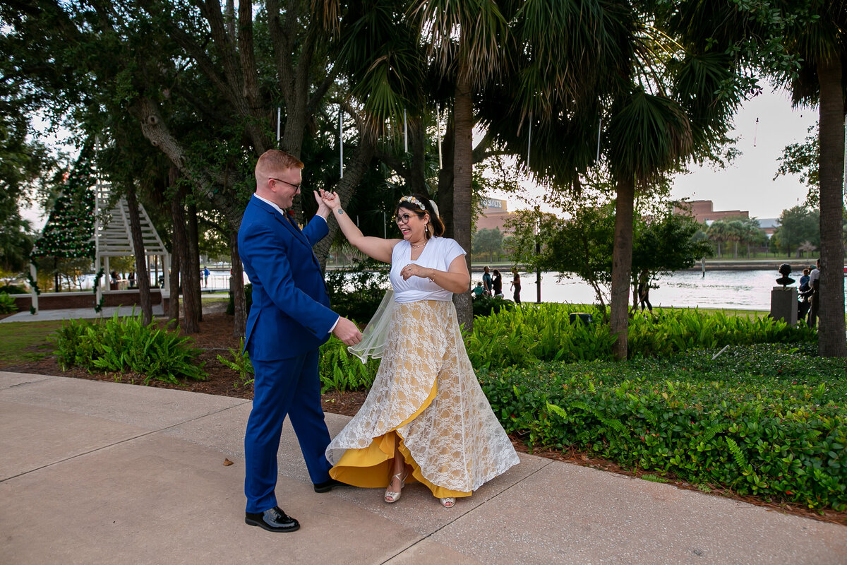 Foto-bohemia-photo-tampa-parks-florida-elopement-chantilly-chic-celebrations-2