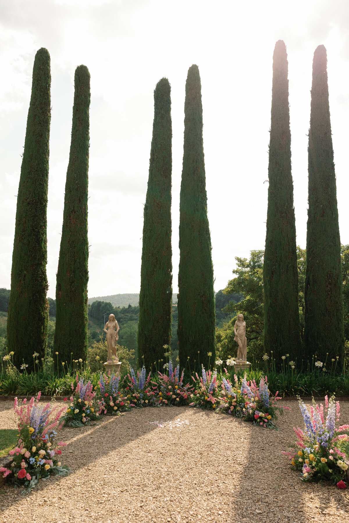 floral setup in the Tuscan villa garden
