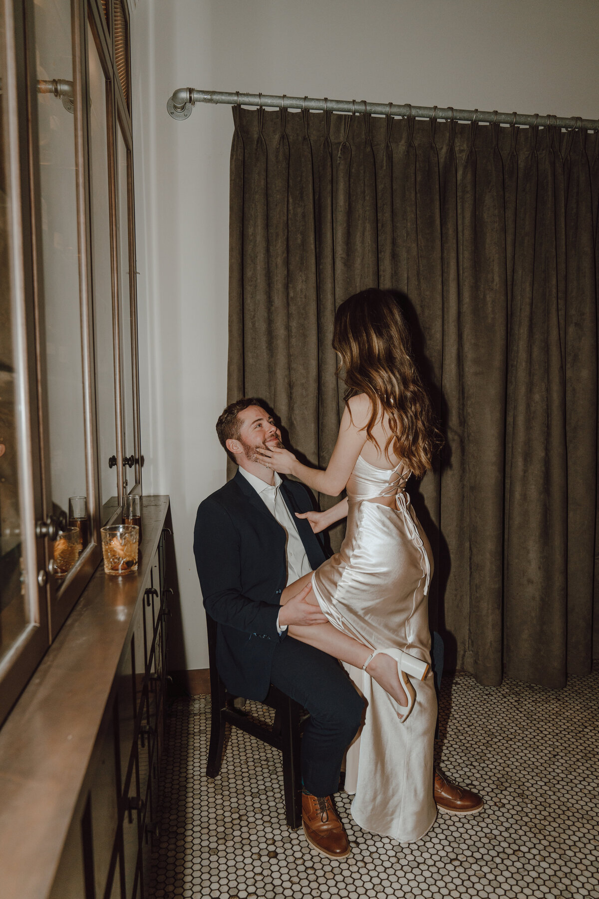 Editorial-Engagement-Session-Seattle-Washington-57