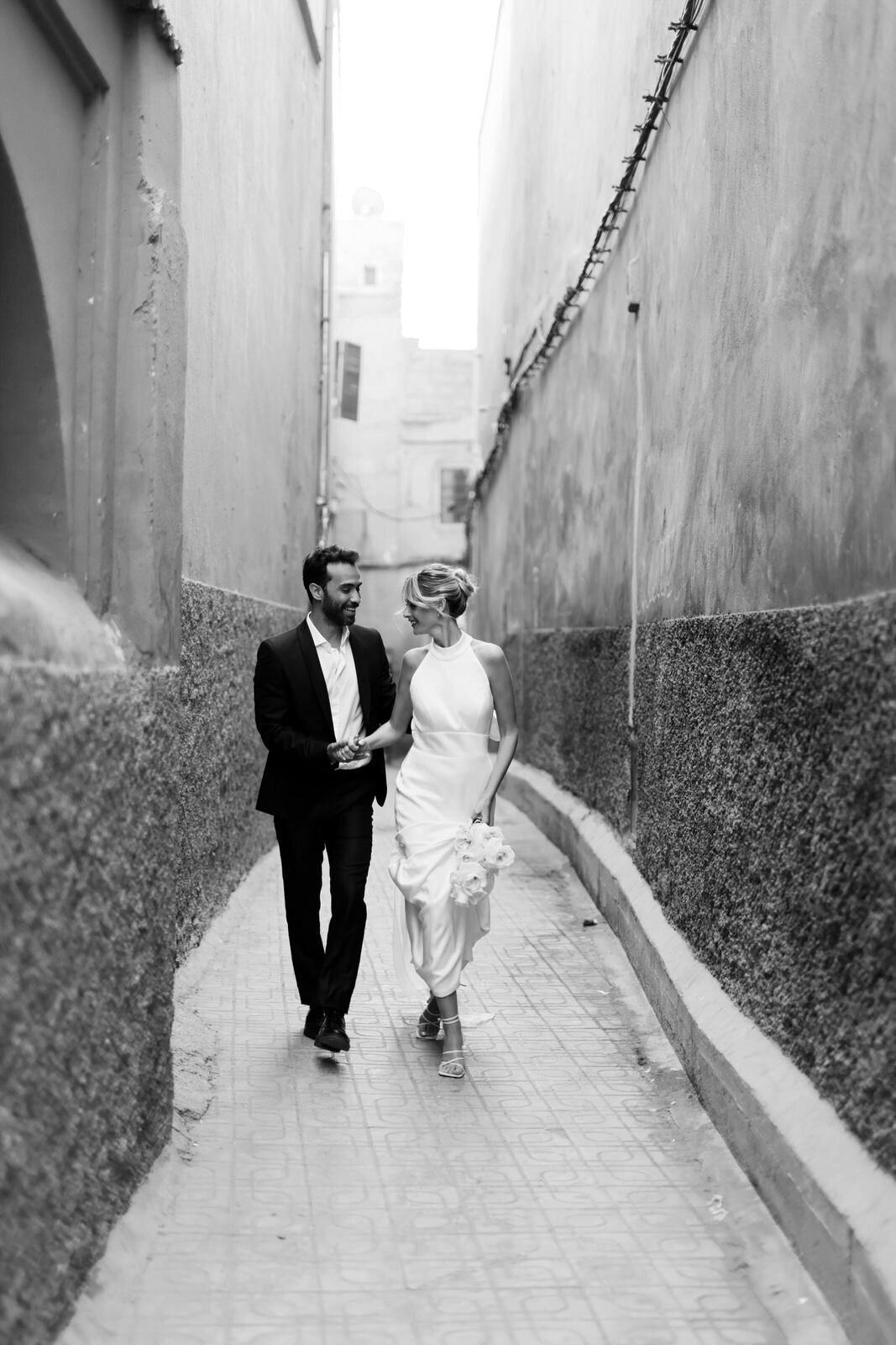 Stylish Elopement Photography in Marrakech 14