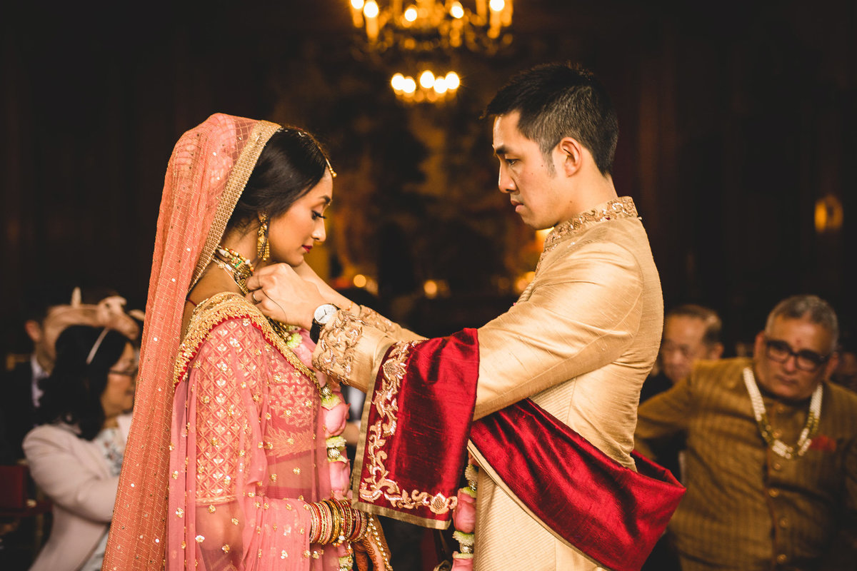 hindu-wedding-photography-thornton-manor-153