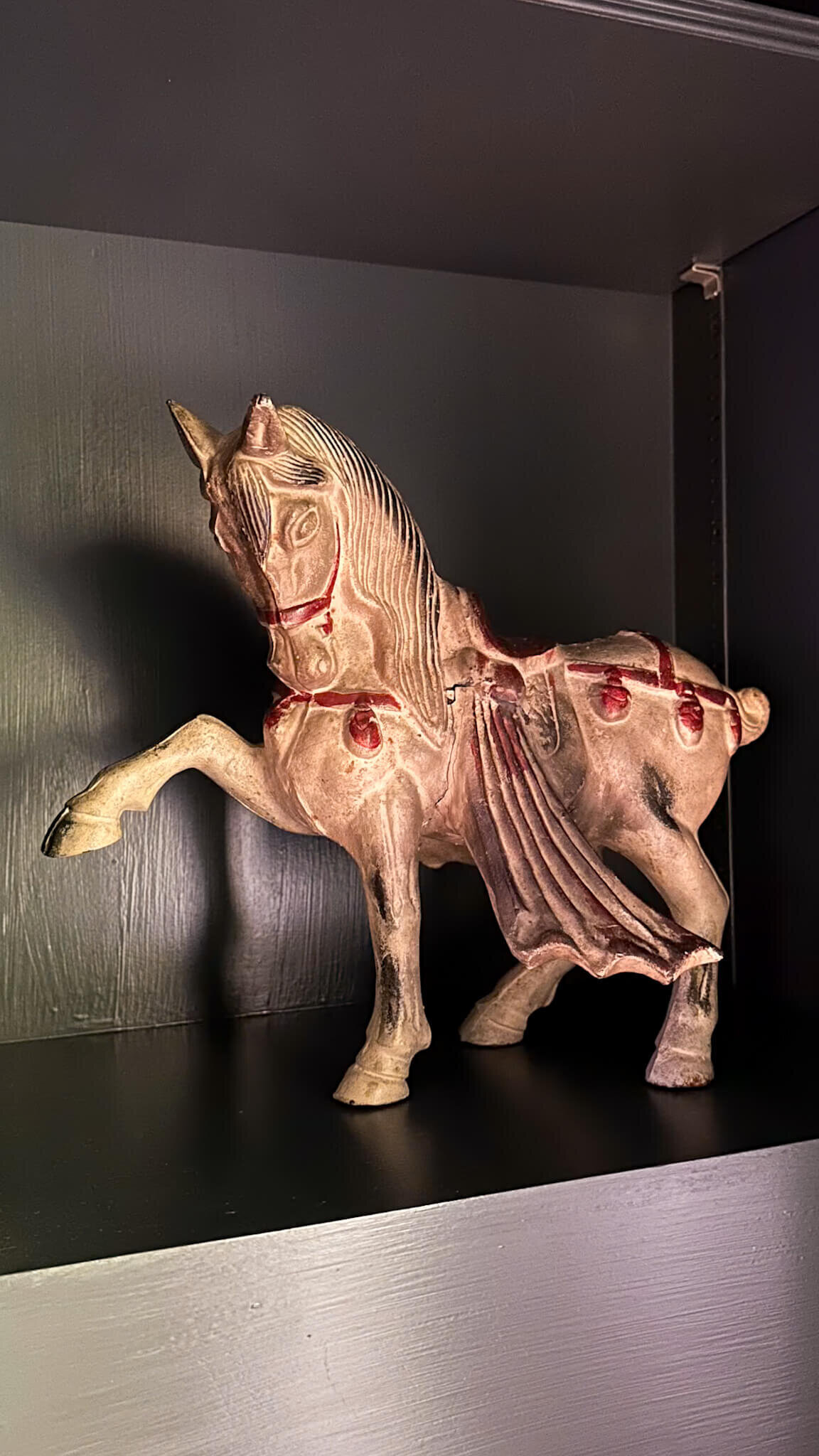 antique-cast-iron-war-horse
