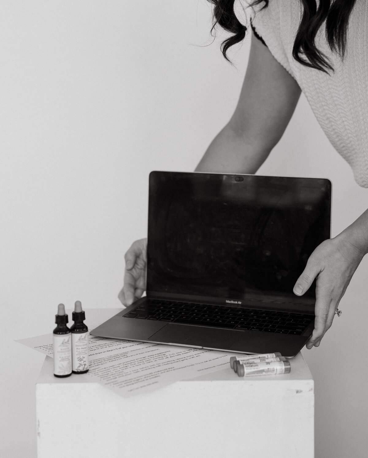 SAMANTHA HOLLI CREATIVE-185